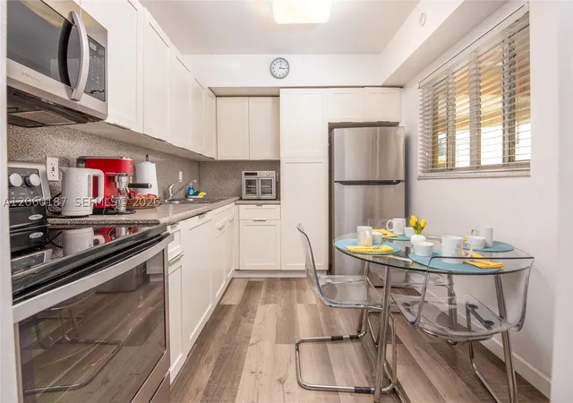 5th image of 8888 Collins Ave #212, Surfside, FL 33154 | MLS# A12060187