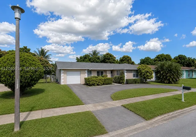 Photo 1 of Single family home for sale at 6221 Sw 4th St, Margate, FL 33068 | MLS# A12060014 | Listing updated on 2026-09-30