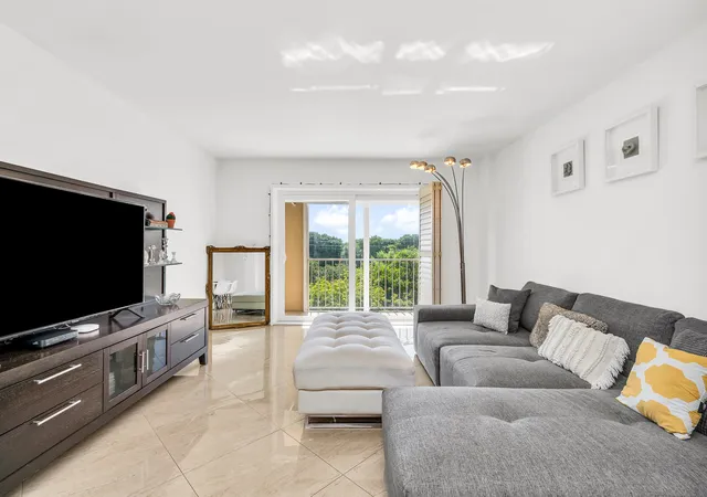 5th image of 1111 S Ocean Blvd, Boca Raton, FL 33432