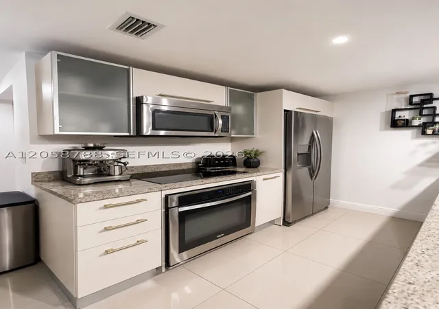 5th image of 185 Sw 7Th St #2503, Miami, FL 33130 | MLS# A12058788