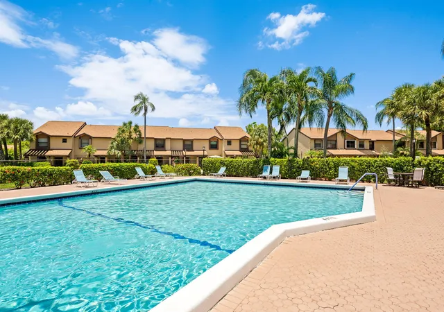 23rd image of 3952 Cocoplum Cir #3646, Coconut Creek, FL 33063 | MLS# B26056955