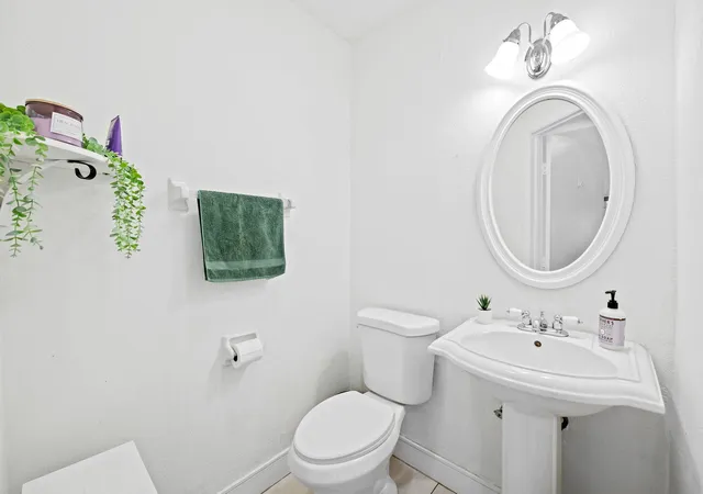 3rd image of 3952 Cocoplum Cir, Coconut Creek, FL 33063