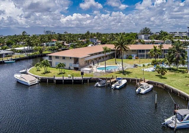 4th image of 298 Se 6Th Ave #18, Pompano Beach, FL 33060 | MLS# B26056959