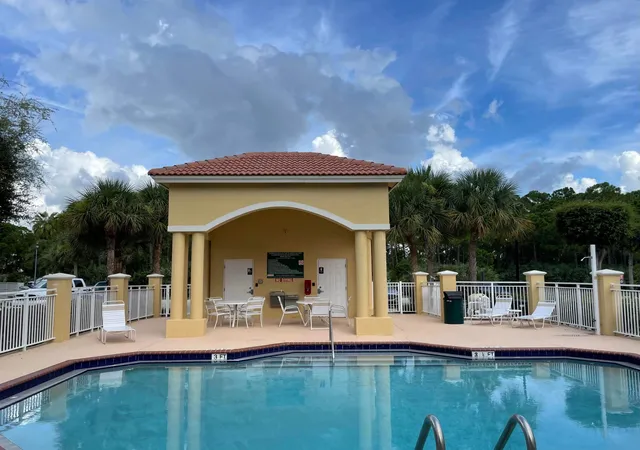 20th image of 4987 Se Mariner Garden Cir Se, Stuart, FL 34997 | MLS# B26057003