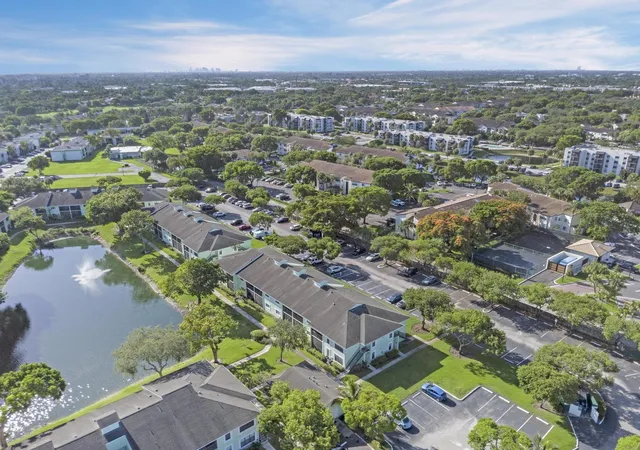 44th image of 8771 Nw 39th St #8771, Sunrise, FL 33351 | MLS# B26057011