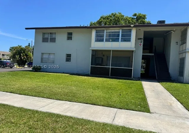 Listing Photo 1 - Condo for sale in building located at 380 E Laurel Dr, Margate, FL 33063 - Unit #4D