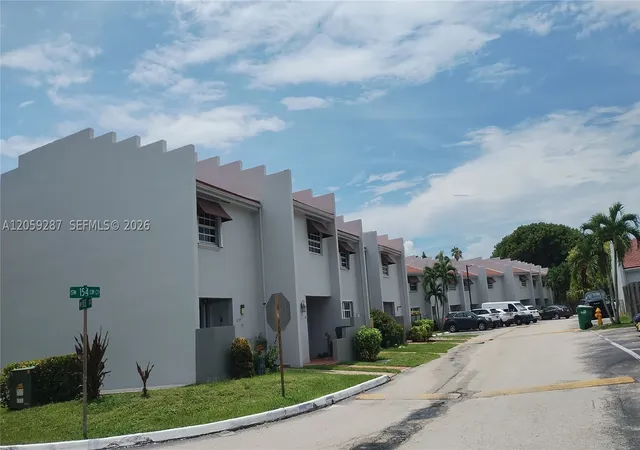 5th image of 10395 Sw 154th Cir Ct #104, Miami, FL 33196 | MLS# A12059287