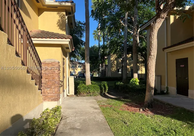 Photo 2 of Condo for sale at 985 Ne 33rd Ter #104, Homestead, FL 33033 | MLS# A12055050 | Listing updated on 2026-07-30