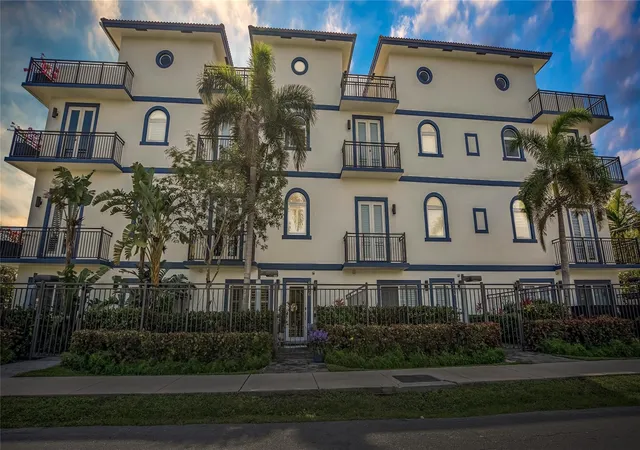 1st image of 816 Ne 7th St, Fort Lauderdale, FL 33304 | MLS# B26057065