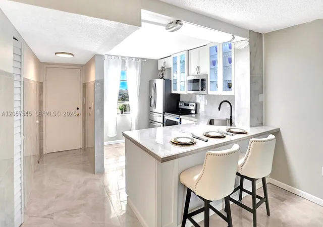 5th image of 3940 Inverrary Blvd #703-A, Lauderhill, FL 33319 | MLS# A12057545