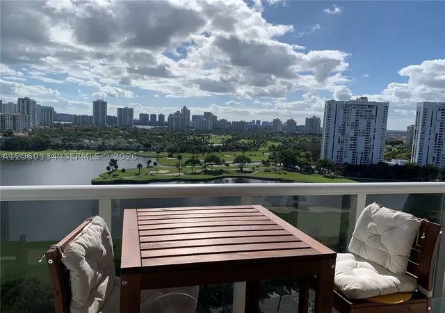 5th image of 3625 N Country Club Dr #1805, Aventura, FL 33180 | MLS# A12060134