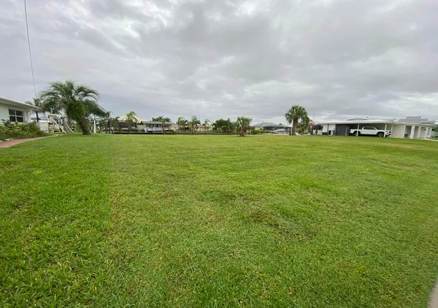 2nd image of 134 Bangsberg Rd Se, Port Charlotte, FL 33952 | MLS# B26057066