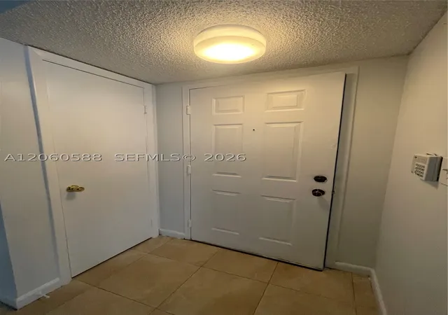 4th image of 530 S Park Rd #28-11, Hollywood, FL 33021 | MLS# A12060588