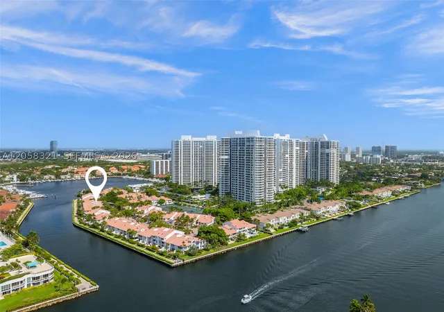 Photo 3 of Townhouse for sale at 3748 Ne 209th Ter, Aventura, FL 33180 | MLS# A12058321 | Listing updated on 2026-07-30
