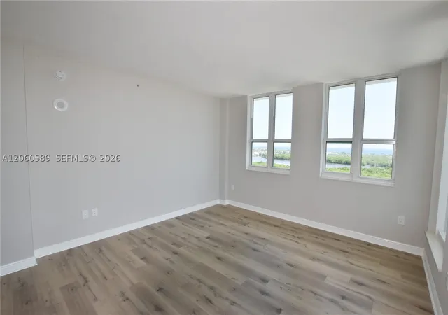 4th image of 350 N Federal Hwy #1112, Boynton Beach, FL 33435 | MLS# A12060589