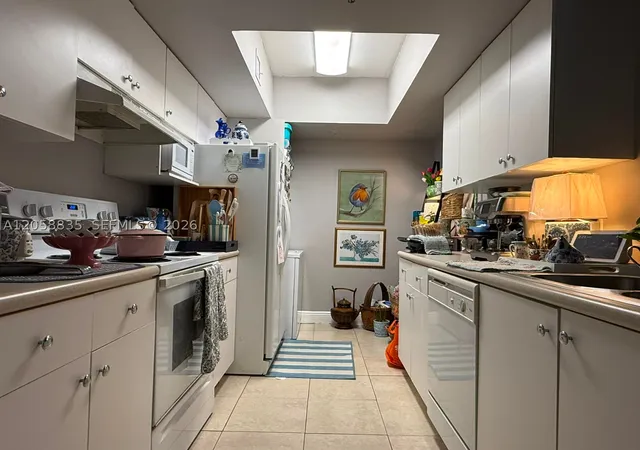 5th image of 5085 Nw 7Th St #406, Miami, FL 33126 | MLS# A12058835