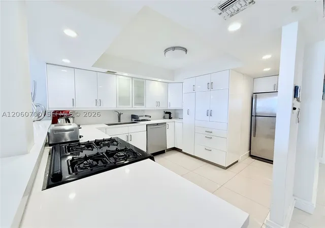 Photo 3 of Condo for sale at 3140 S Ocean Dr #310, Hallandale Beach, FL 33009 | MLS# A12060700 | Listing updated on 2026-08-26