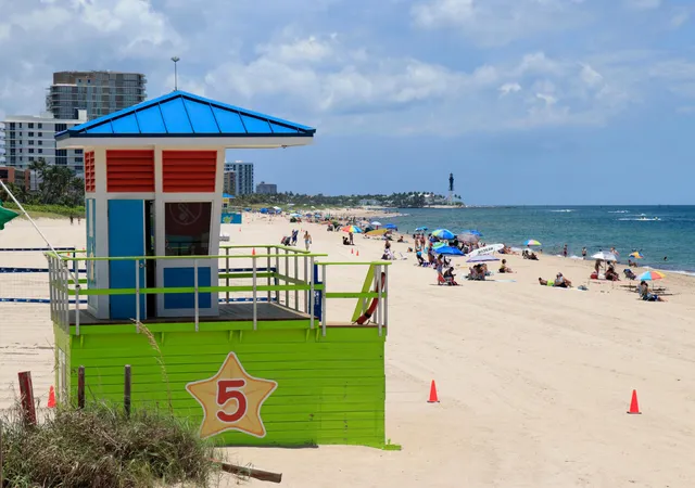 2nd image of 1361 S Ocean Blvd, Pompano Beach, FL 33062