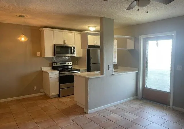 2nd image of 702 N L St, ,, FL 33460 | MLS# B26057253