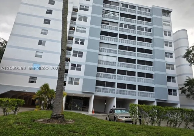 2nd image of 3301 Spanish Moss Ter #804, Lauderhill, FL 33319 | MLS# A12059360