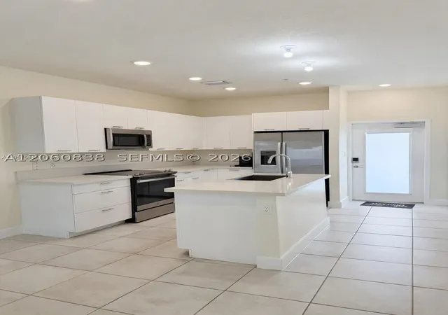 2nd image of 8301 Nw 41St St #B-107, Doral, FL 33166 | MLS# A12060838