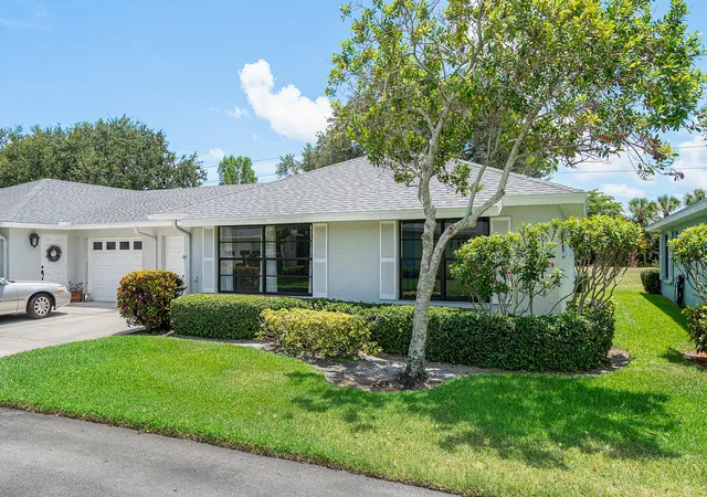 3rd image of 9945 Papaya Tree Trl #B, Boynton Beach, FL 33436 | MLS# B26057312