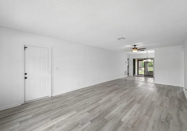 4th image of 9945 Papaya Tree Trl #B, Boynton Beach, FL 33436 | MLS# B26057312