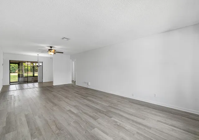5th image of 9945 Papaya Tree Trl #B, Boynton Beach, FL 33436 | MLS# B26057312