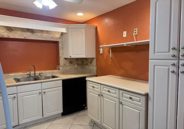 5th image of 9531 Nw 25Th Ct, Sunrise, FL 33322 | MLS# B26057316