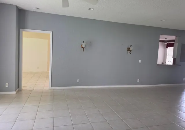 5th image of 7953 Laina Ln, Boynton Beach, FL 33437