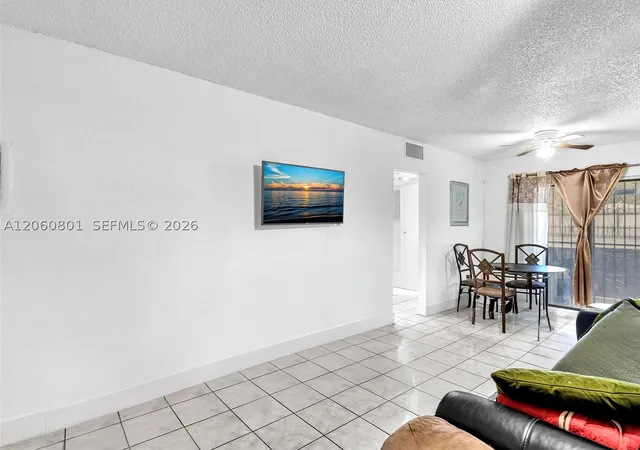 3rd image of 13500 Ne 3Rd Ct #121, North Miami, FL 33161 | MLS# A12060801