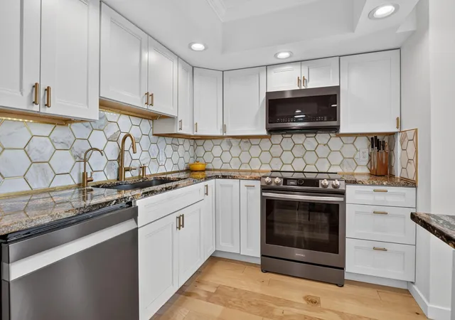 2nd image of 6845 Willow Wood Dr #3044, Boca Raton, FL 33434 | MLS# B26057348