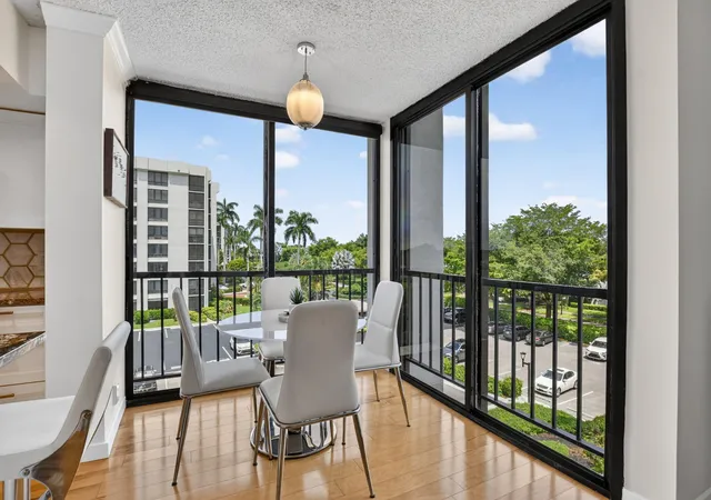 5th image of 6845 Willow Wood Dr, Boca Raton, FL 33434