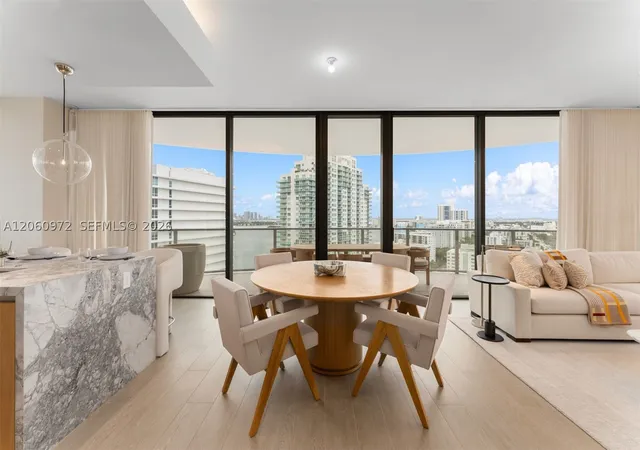 4th image of 500 Alton Rd #2105, Miami Beach, FL 33139 | MLS# A12060972