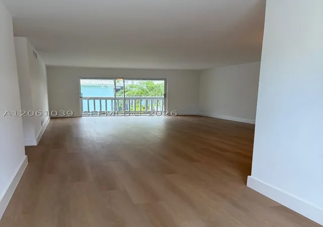 2nd image of 322 N Federal Hwy #233, Deerfield Beach, FL 33441 | MLS# A12061039