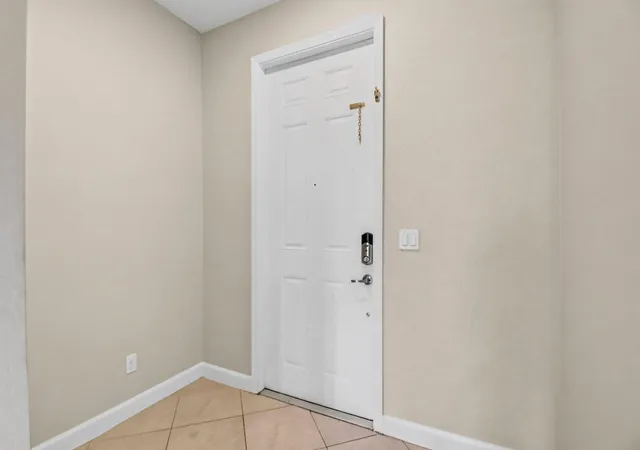 4th image of 5045 Ellery Ter, West Palm Beach, FL 33417 | MLS# B26057405