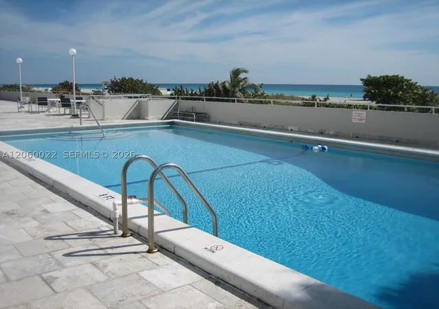 27th image of 465 Ocean Dr #303, Miami Beach, FL 33139 | MLS# A12060022