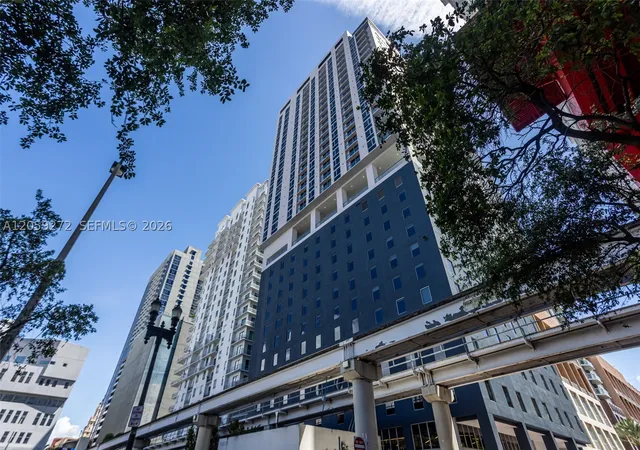 2nd image of 227 Ne 2Nd St, Miami, FL 33132