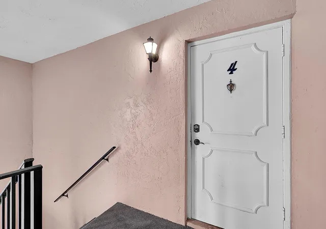 2nd image of 3630 Citrus Tr #4, Davie, FL 33328 | MLS# B26057508