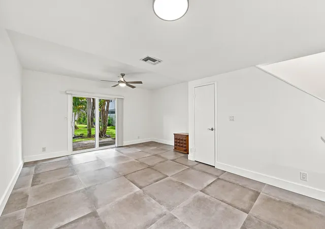 5th image of 2627 Ne 15Th St, Pompano Beach, FL 33062 | MLS# B26057514