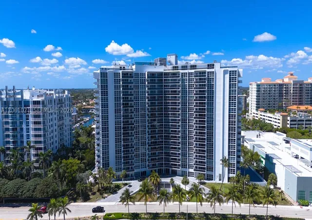2nd image of 2841 N Ocean Blvd, Fort Lauderdale, FL 33308
