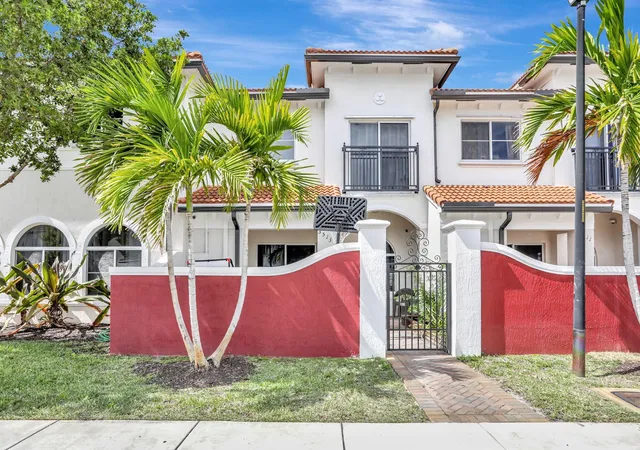 1st image of 3513 Nw 29th Ct, Lauderdale Lakes, FL 33311 | MLS# B26057521