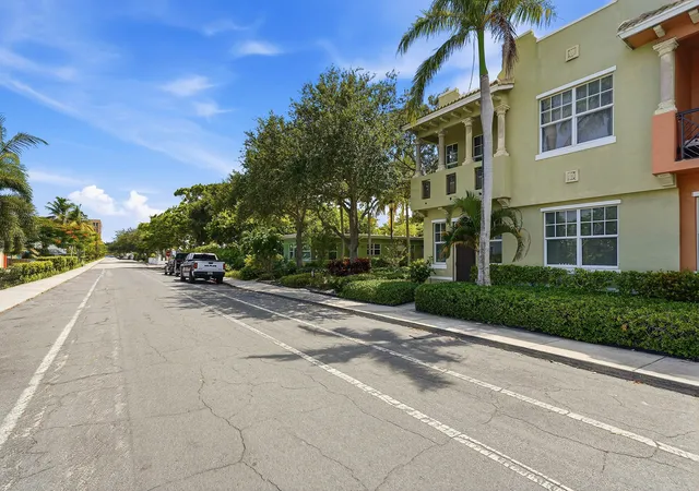 4th image of 219 N L St #100, ,, FL 33460 | MLS# B26057524