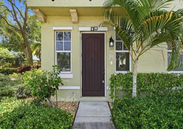 5th image of 219 N L St #100, ,, FL 33460 | MLS# B26057524