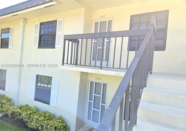 2nd image of 3020 Florida Blvd #203-C, Delray Beach, FL 33483 | MLS# A12059903