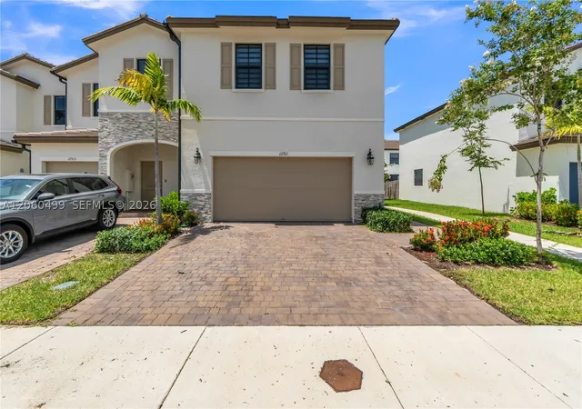 2nd image of 12911 Sw 231st Ter, Miami, FL 33170 | MLS# A12060499
