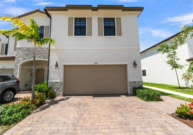 4th image of 12911 Sw 231St Ter, Miami, FL 33170 | MLS# A12060499