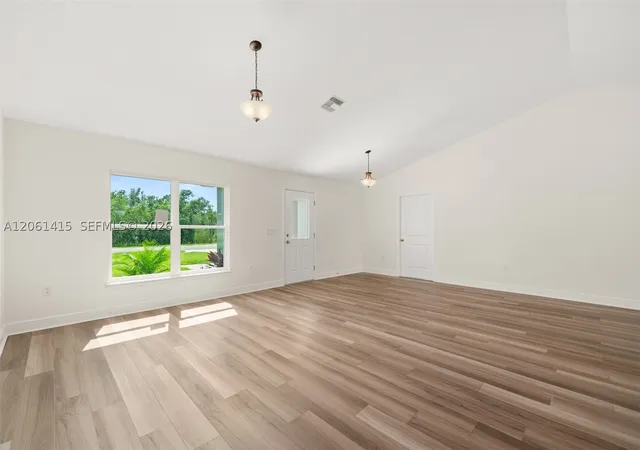 4th image of 5826 Cortez Blvd, Sebring, FL 33872 | MLS# A12061415