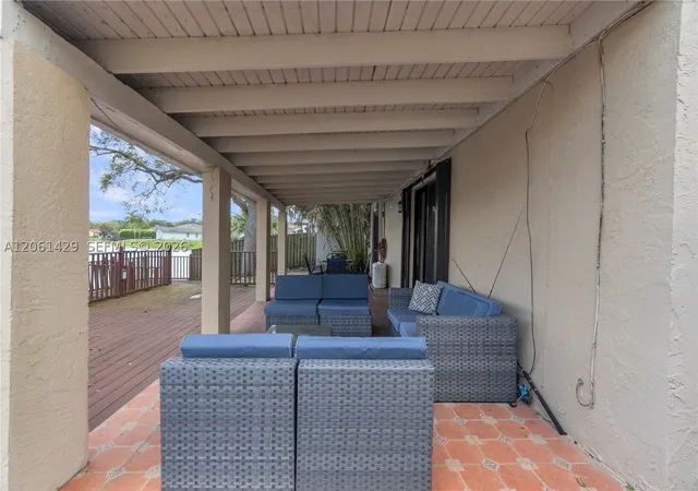 4th image of 2905 Begonia Way, Cooper City, FL 33026 | MLS# A12061429