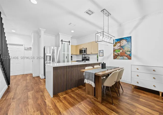 Photo 1 of Sale Pending at 5577 Monte Carlo Pl, Margate, FL 33068 | MLS# A12061406 | Listing updated on 2026-09-29
